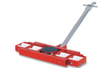 水泥路面搬運設備選擇哪種搬運小坦克比較好